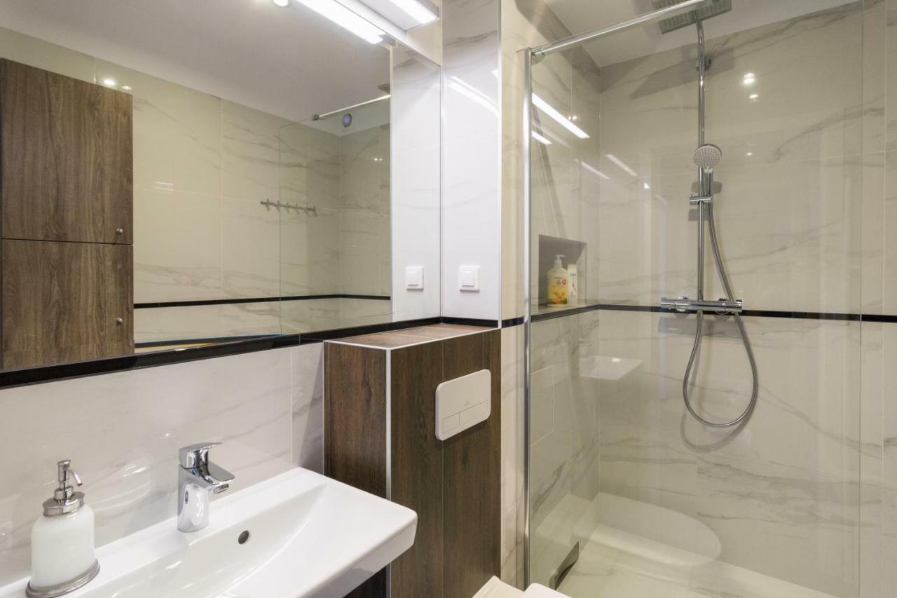 Executive 3 Bedroom Apartament By Your Freedom 바르샤바 외부 사진